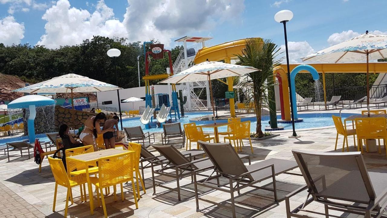Resort Do Lago Apart Caldas Novas Exterior photo
